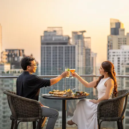 Hyatt Place Bangkok Sukhumvit 24-3