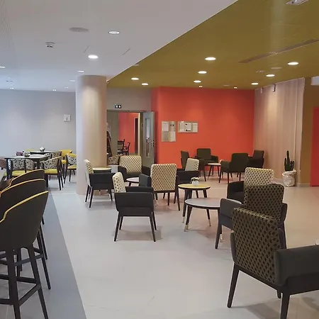 Résidence Séniors Domitys Les Hautes Feuilles-3
