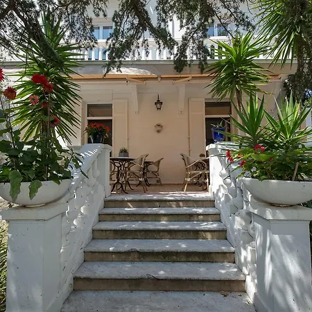 Le Thimothée : Hôtel&Studios-2