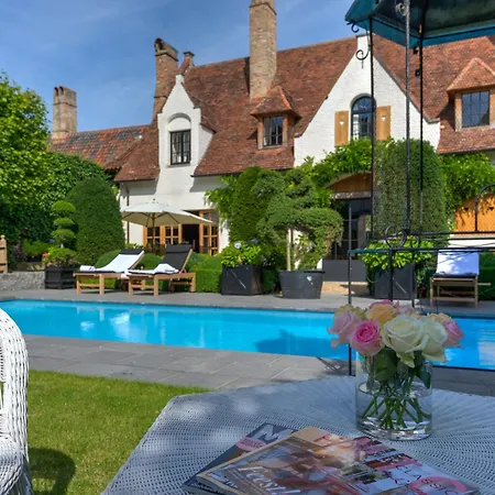 Exclusive Suites The Secret Garden-2