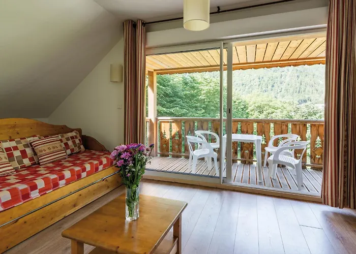 Lagrange Vacances Le Domaine des 100 Lacs Cauterets
