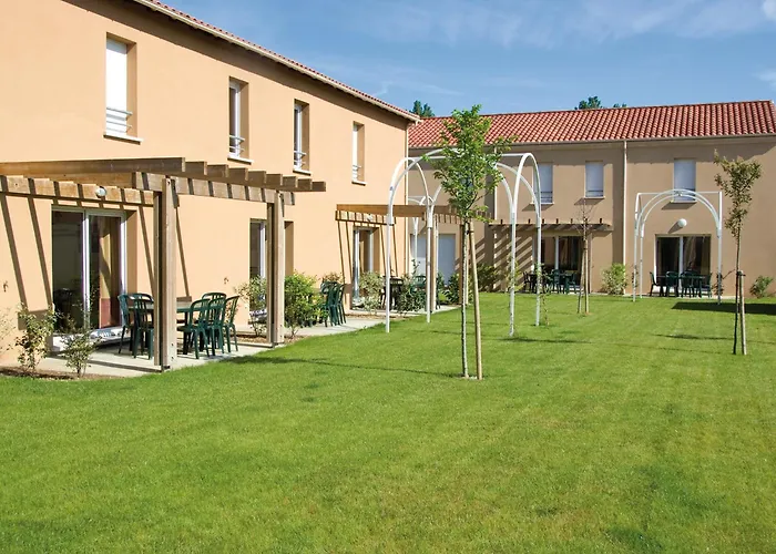 Lagrange Vacances Le Clos des Vignes Bergerac