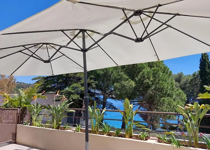 Hôtel Les Roches - Relais&Châteaux Le Lavandou