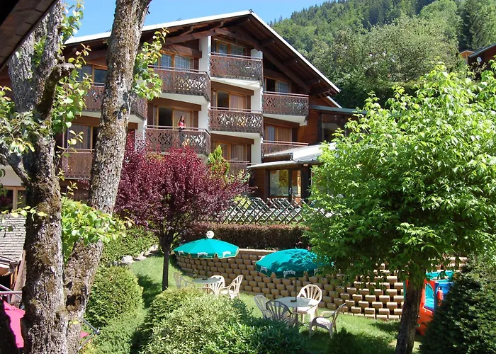 Hôtel Les Côtes, Résidence Loisirs et Chalets Morzine