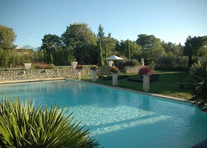 Hotel Mas Des Carassins à Saint-Rémy-de-Provence