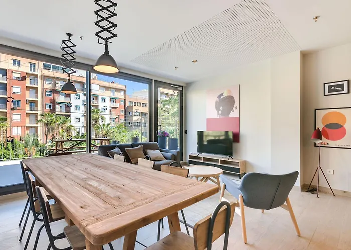 Livensa Living Studios Valencia Viveros
