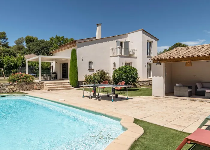 Villa des Chardonnerets Mougins