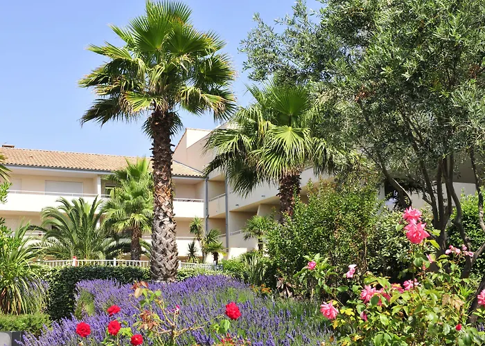 Residhotel Mayflower Le Grau-du-Roi