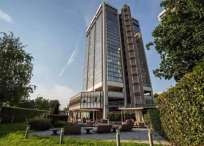 Best Western Plus The Hub Hotel Milan