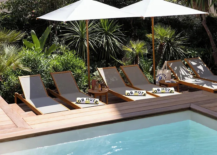 MOB HOTEL Cannes