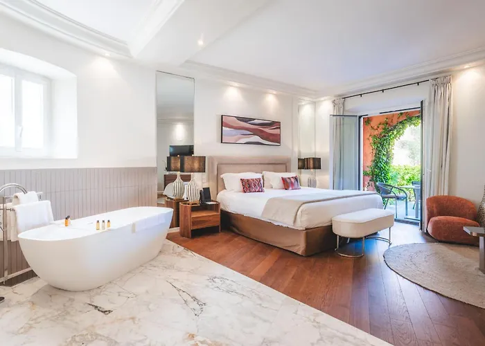 Hôtel La Mandarine Saint-Tropez