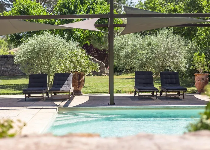 Mas Oréa côté piscine Gordes
