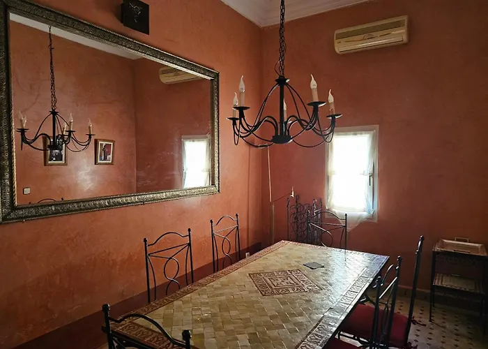 Villa Al Qaria Assiyahia Marrakech Ennakhil Sud à Marrakesh