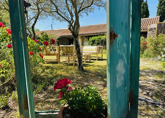Bed and Breakfast Mas La Provence à LʼIsle-sur-la-Sorgue