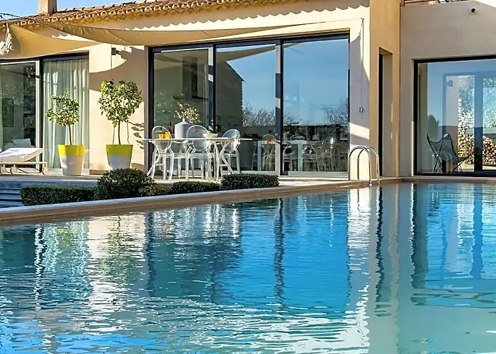 BB 12 LUBERON chambres d'hôtes contemporaines Gordes