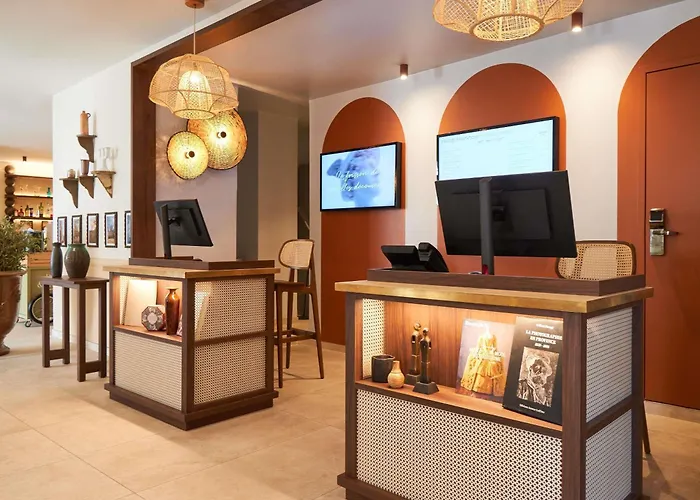 Mercure Arles Centre Arenes
