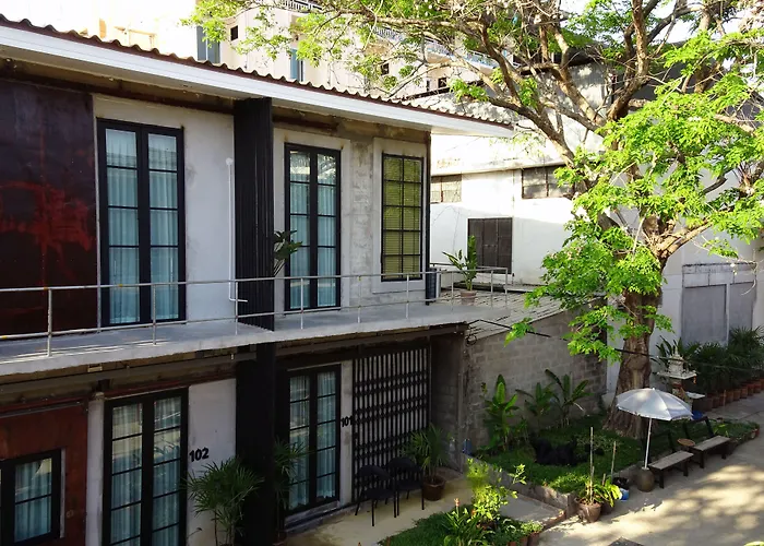 Hotel The Warehouse Chiang Mai