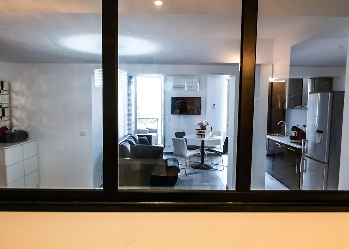 Hôtel et Appartement Le Maguy Cassis